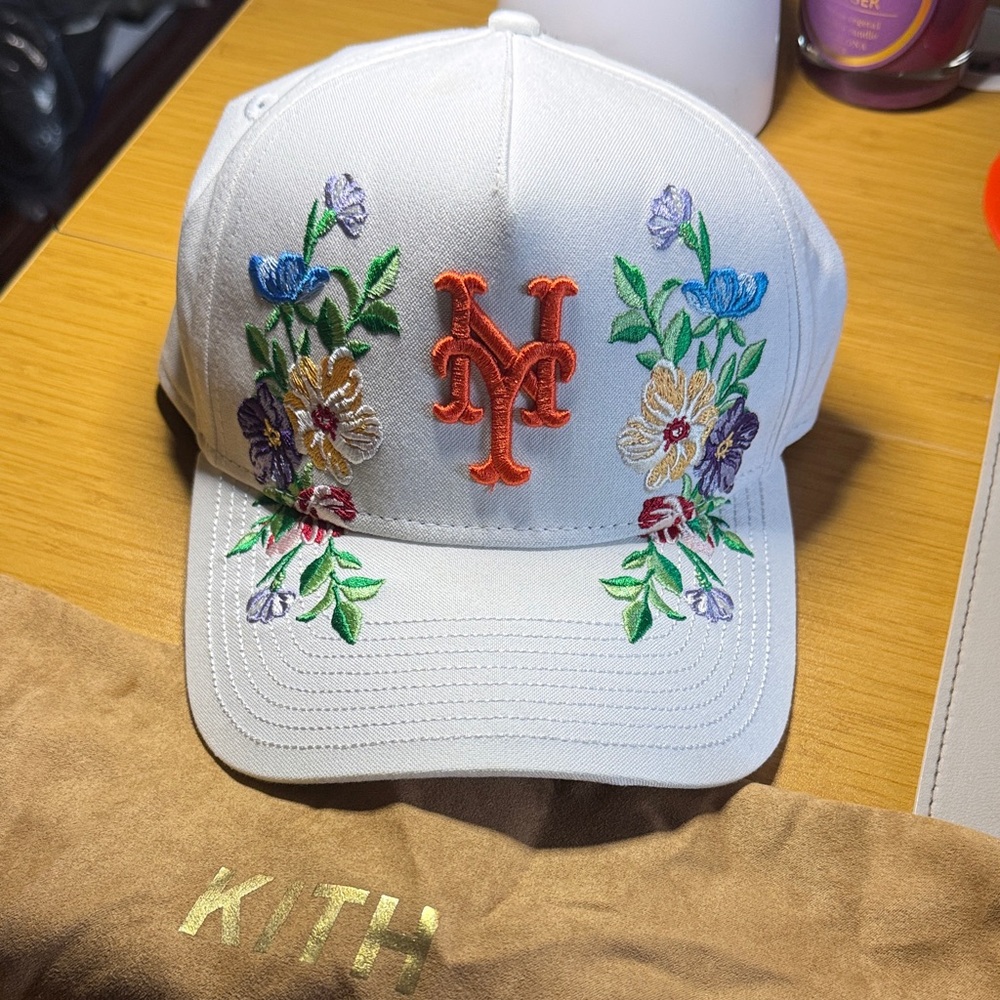 Kith NY Mets New Era White Floral Embroidered Hat
